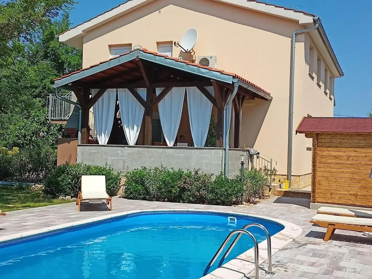 Exquisite Apartment In Ilo With Balcony Silo  0*, Silo (Krk)
